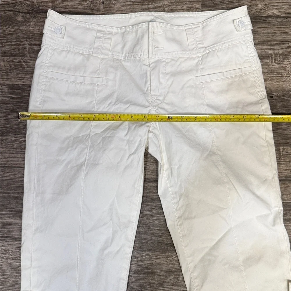 7 For All Mankind White Women's Shorts